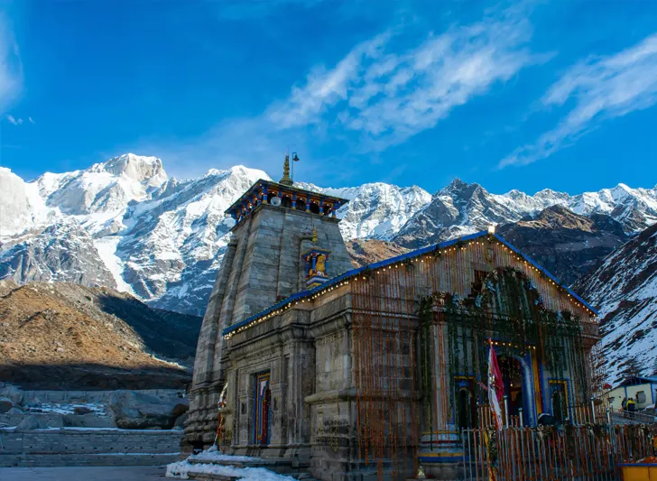 Comfortable Kedarnath Yatra packages with Clan Stays for hassle-free pilgrimage experience